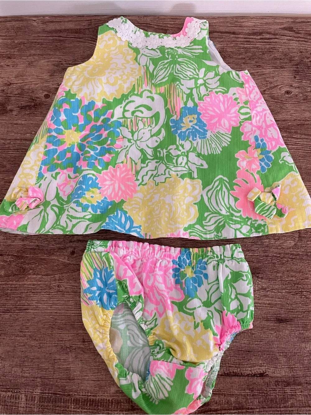 Lily Pulitzer Dress and Bloomer Set Size 12-18 Months